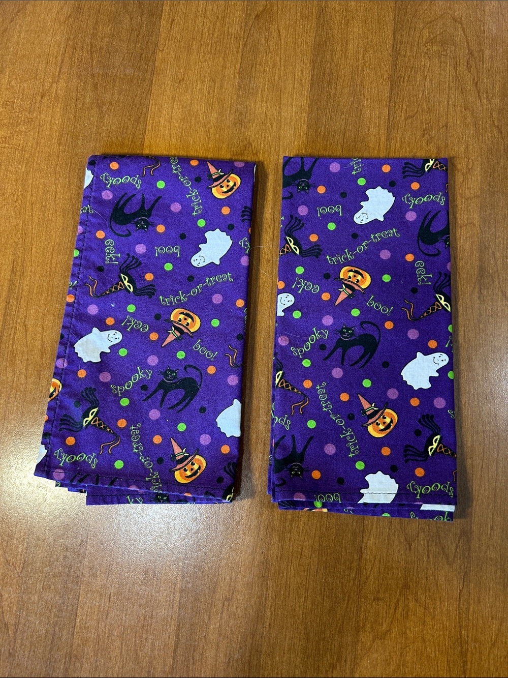 Longaberger Napkins with Ghosts, cats & Pumpkins set of 2
